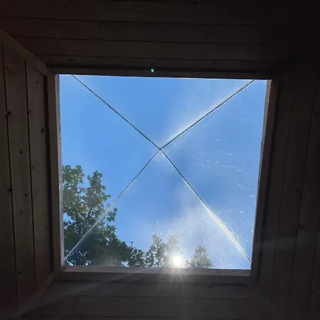 別荘 Pyramida Nasavrky